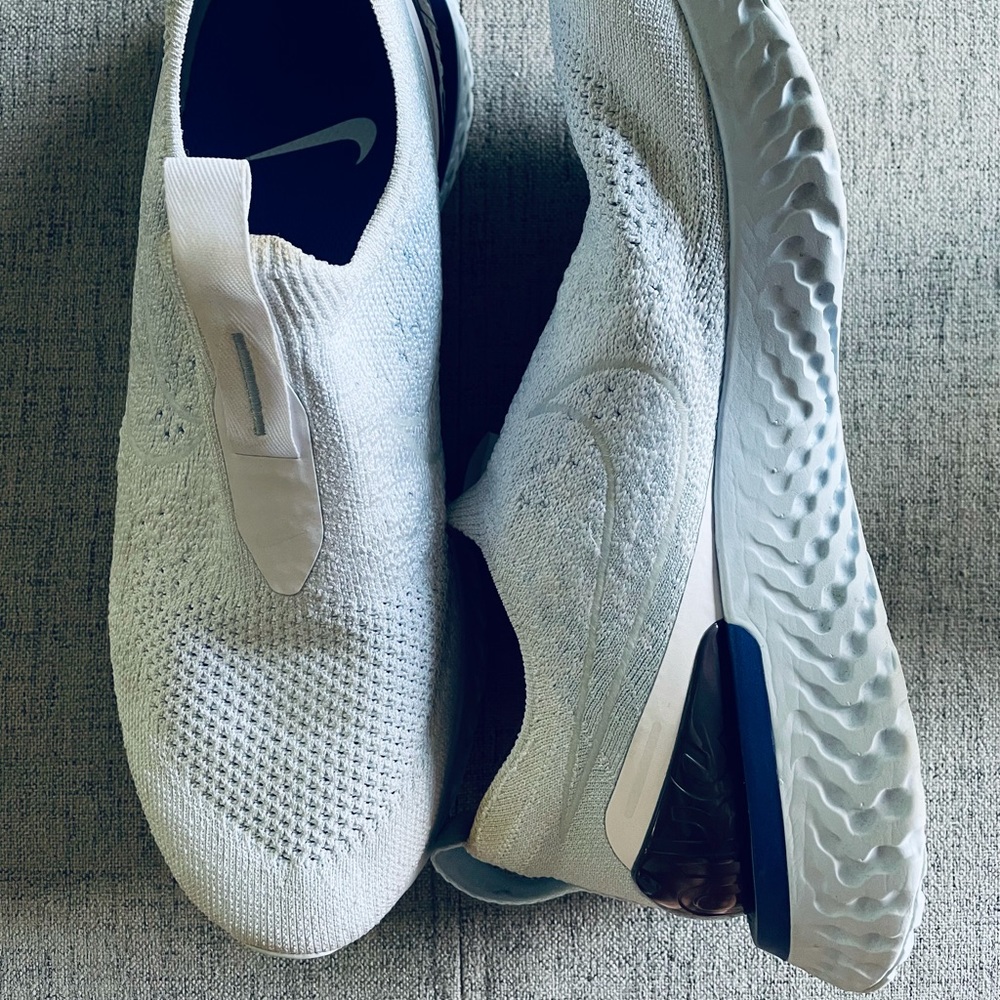 Nike Epic Phantom React Flyknit